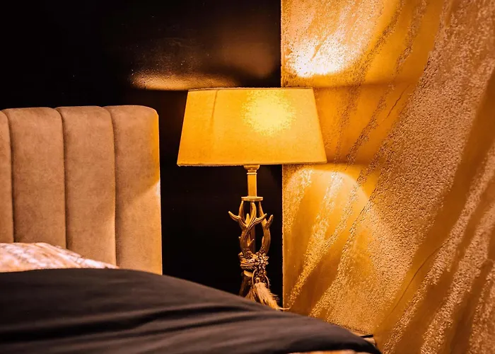 Goud Nocleg ze śniadaniem 4*